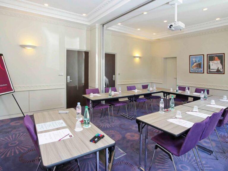 mercure-majestic-1lieu1salle-hotel-restaurant-salle-conferences.jpg