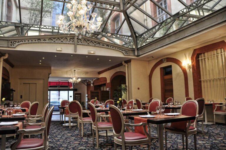 mercure-montauban-1lieu1salle-seminaire-restaurant.jpg