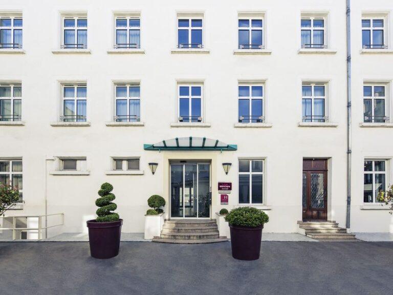 mercure-nancy-centre-stanislas-1lieu1salle-hotel-restaurant-convention-facade.jpg