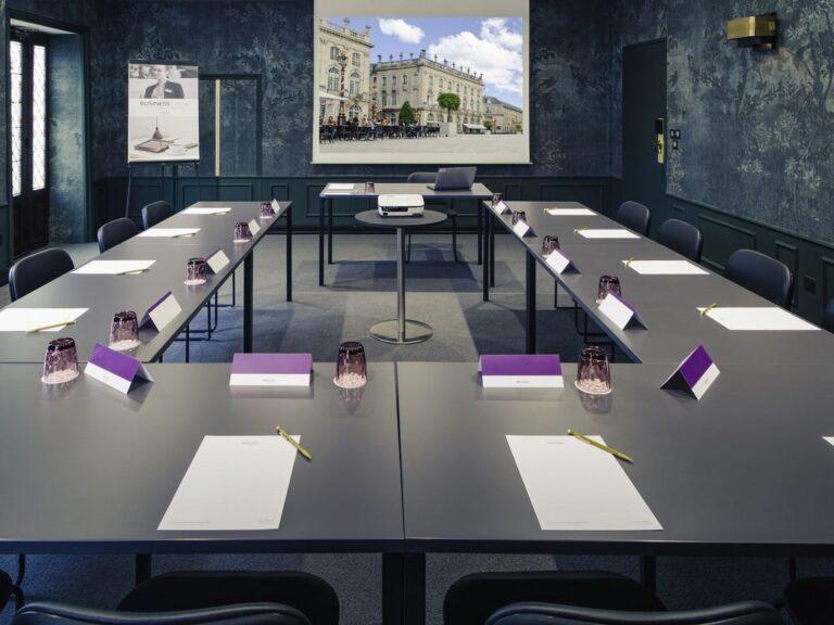 mercure-nancy-centre-stanislas-1lieu1salle-hotel-restaurant-salle-de-reunion.jpg