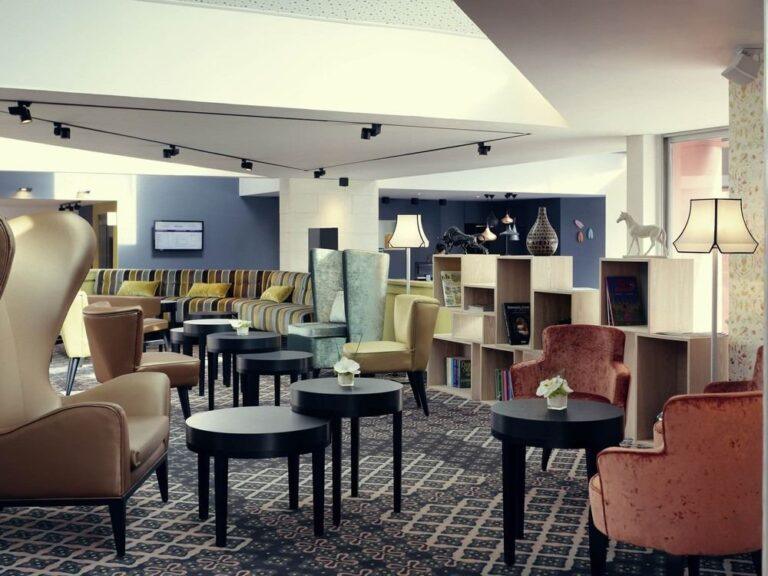 mercure-orange-centre-1lieu1salle-salon.jpg