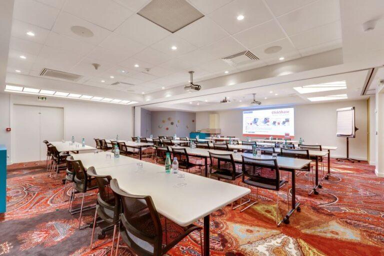 mercure-paris-gare-montparnasse-1lieu1salle-hotel-restaurant-convention.jpg