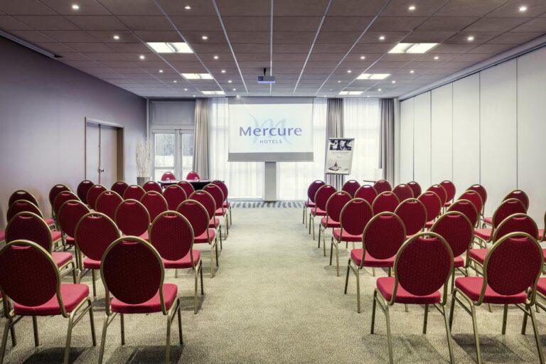 mercure-paris-le-bourget-hotel-restaurant-1lieu1salle-evenement.jpg