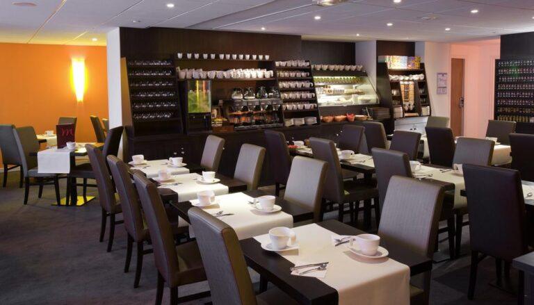 mercure-quimper-centre-1lieu1salle-seminaire-hotel-restaurant-reunion-seminaires.jpg