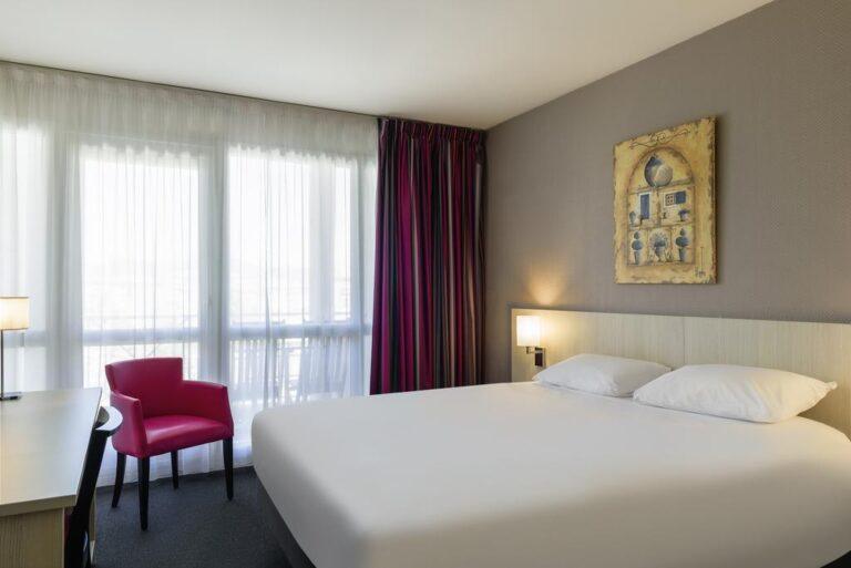mercure-thalassa-port-frejus-1lieu1salle-hotel-restaurant-events.jpg