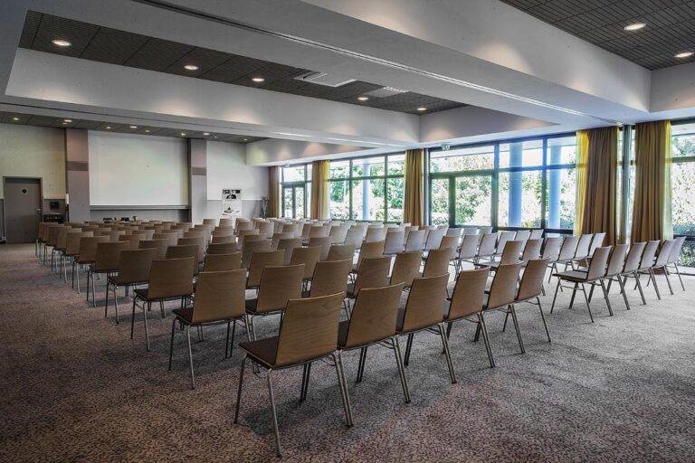 mercure-toulouse-golf-seilh-1lieu1salle-conference.jpg