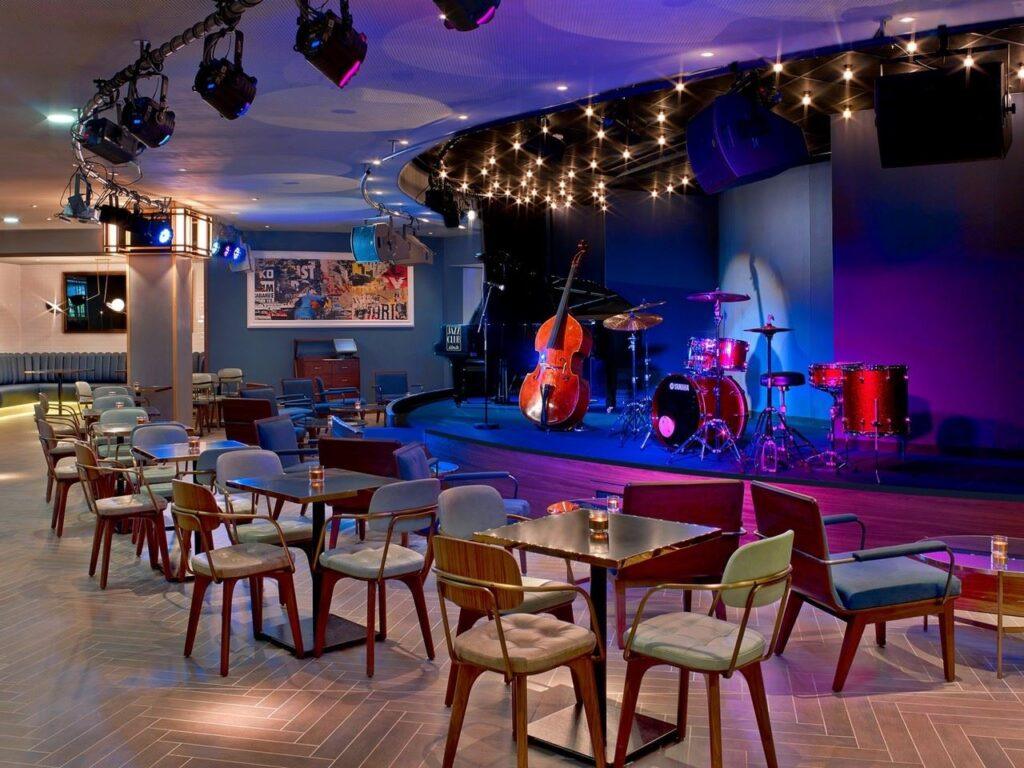 meridien-etoile-1lieu1salle-event.jpg