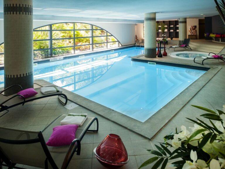 mgallery-parc-beaumont-1lieu1salle-hotel-restaurant-piscine.jpg