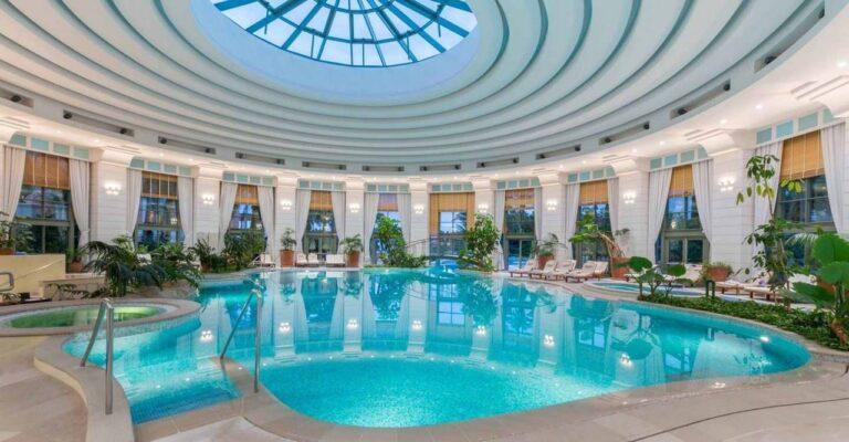 monte-carlo-bay-hotel-et-resort-monaco-1lieu1salle-restaurant-seminaires-piscine.jpg