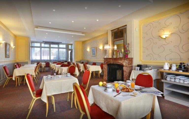 normandie-1lieu1salle-restaurant.jpg