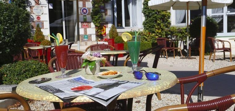 normandie-1lieu1salle-terrasse.jpg