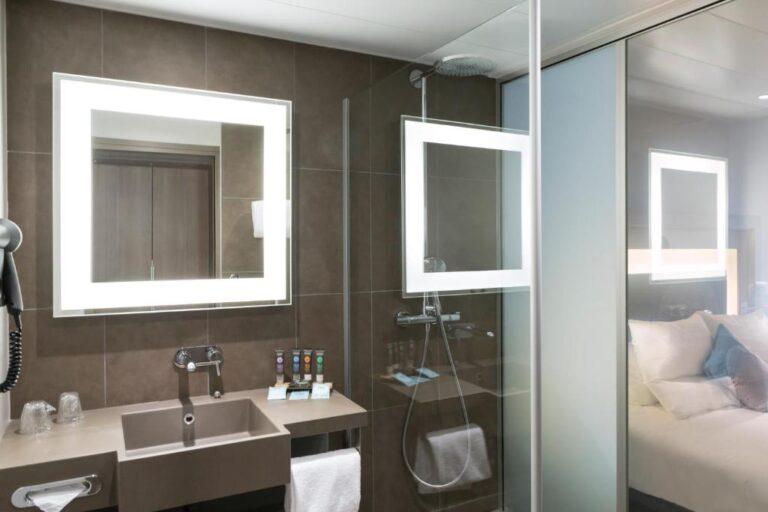 novotel-chateau-de-versailles-1lieu1salle-hotel-restaurant-booking.jpg
