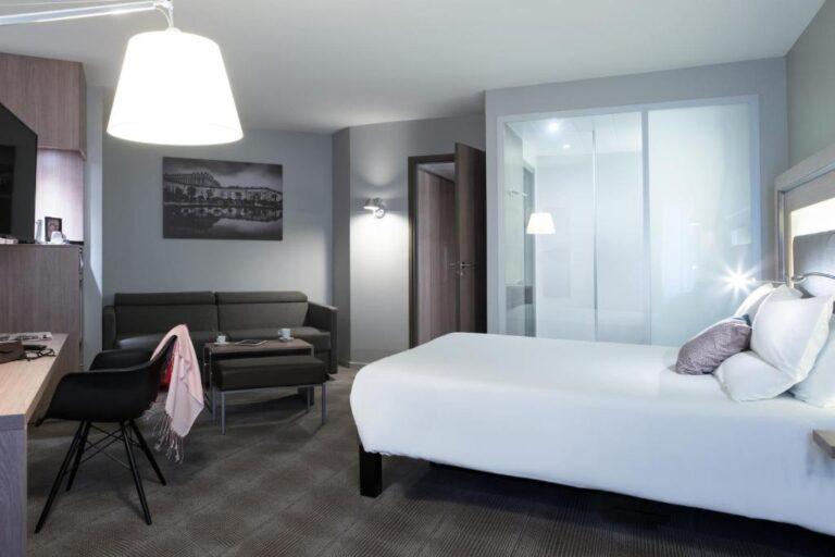 novotel-chateau-de-versailles-1lieu1salle-hotel-restaurant-congres.jpg