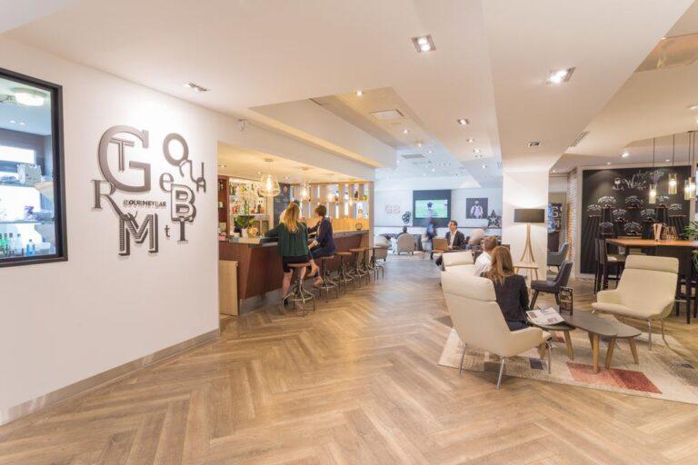 novotel-grenoble-centre-1lieu1salle-restaurant-hotel-booking-evenement.jpg