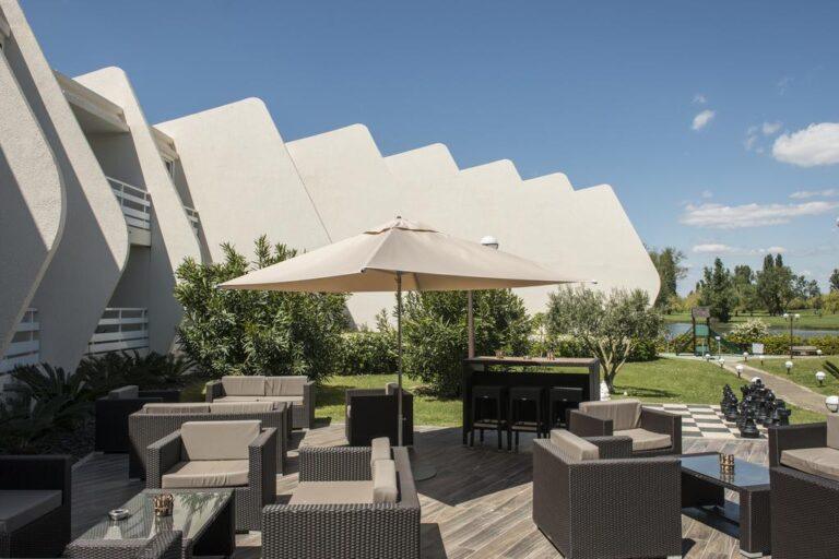 novotel-la-grande-motte-1lieu1salle-terrasse.jpg