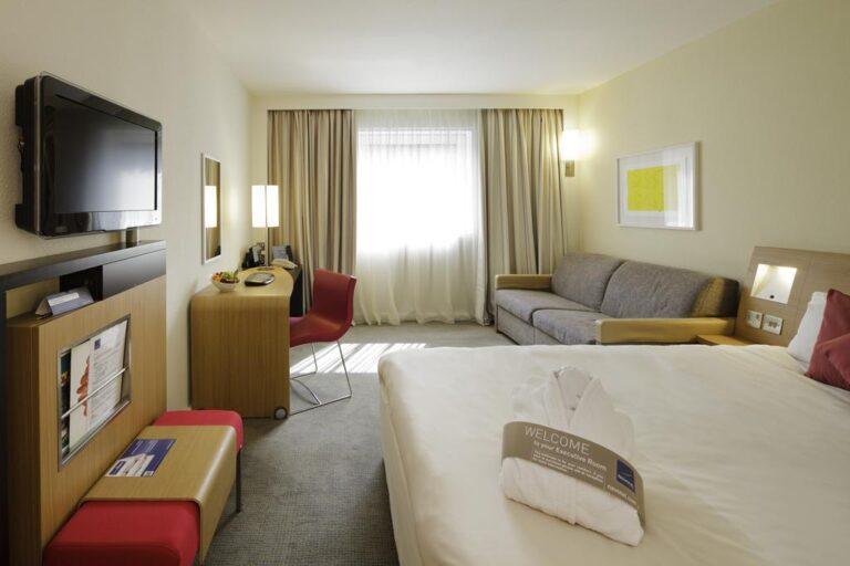 novotel-lille-centre-gare-1lieu1salle-chambre.jpg