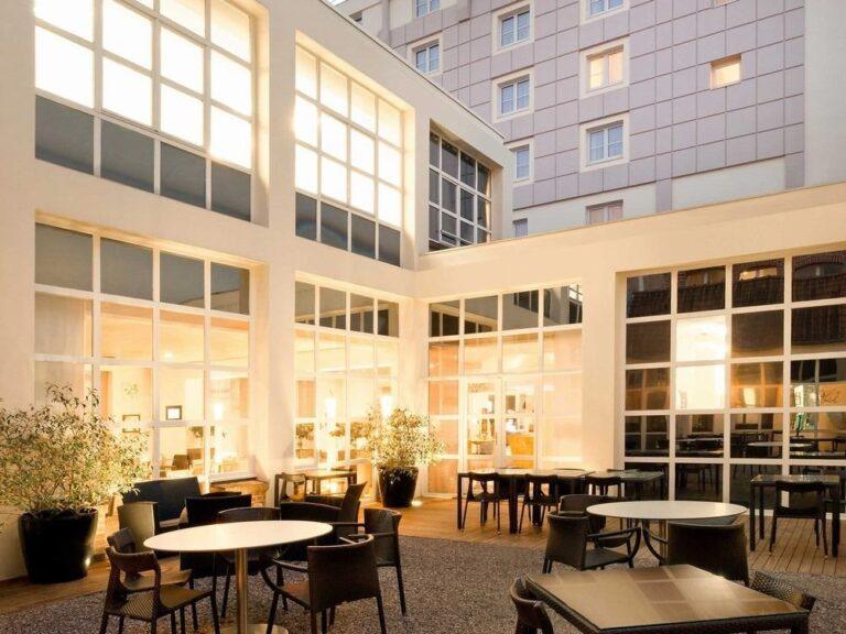 novotel-lille-centre-gare-1lieu1salle-terrasse.jpg
