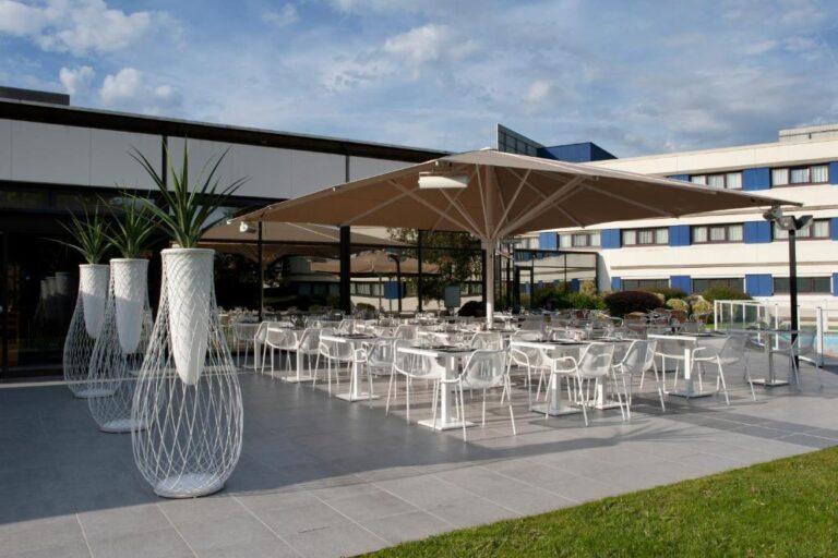 novotel-marne-la-vallee-collegien-1lieu1salle-terrasses.jpg