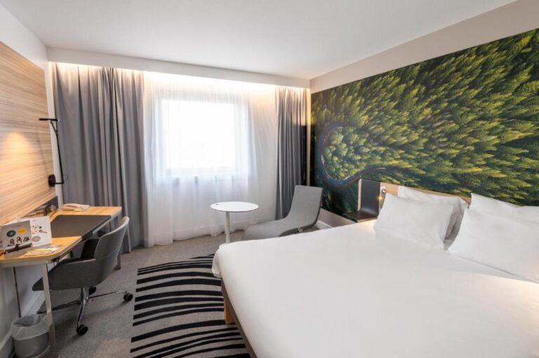 novotel-marne-la-vallee-noisy-le-grand-1lieu1salle-chambre.jpg