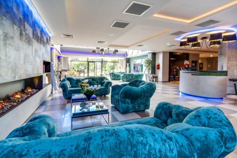 novotel-orleans-st-jean-de-braye-1lieu1salle-hotel-restaurant-salon.jpg