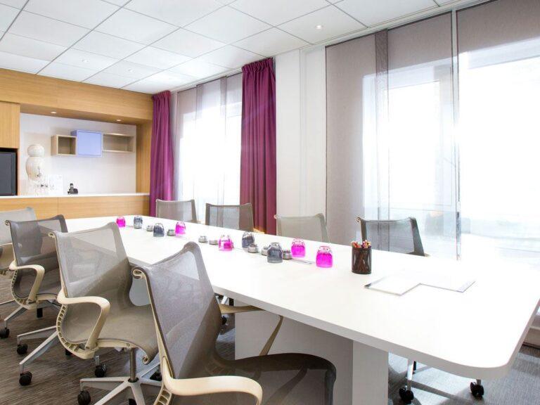 novotel-orly-1lieu1salleorganisation.jpg
