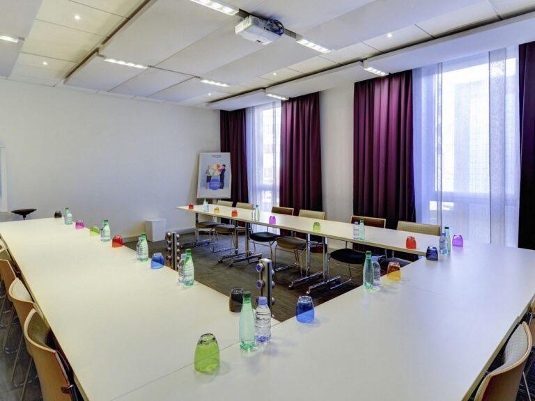 novotel-paris-bercy-1lieu1salle-restaurant-hotel-seminaires-salle.jpg