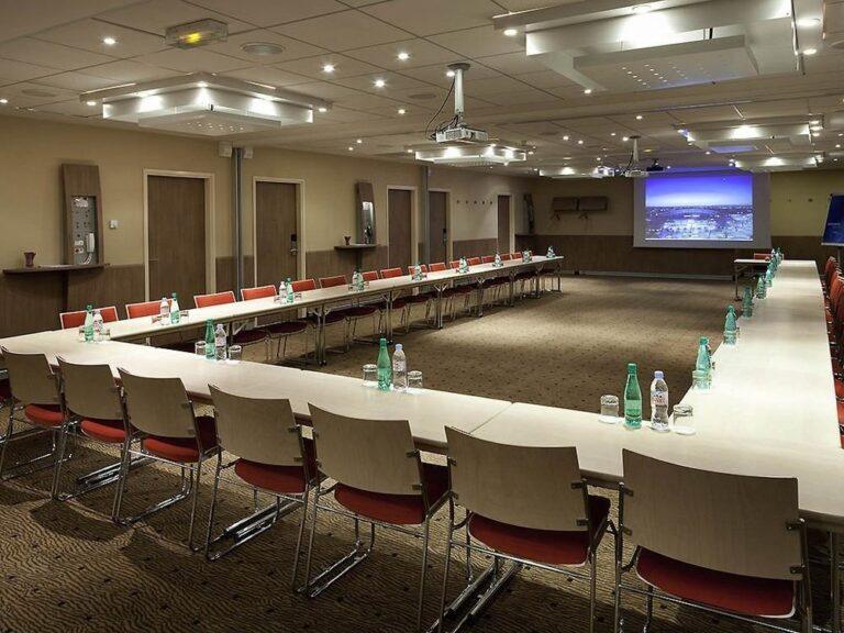 novotel-paris-centre-tour-eiffel-1lieu1salle-hotel-restaurant-convention.jpg
