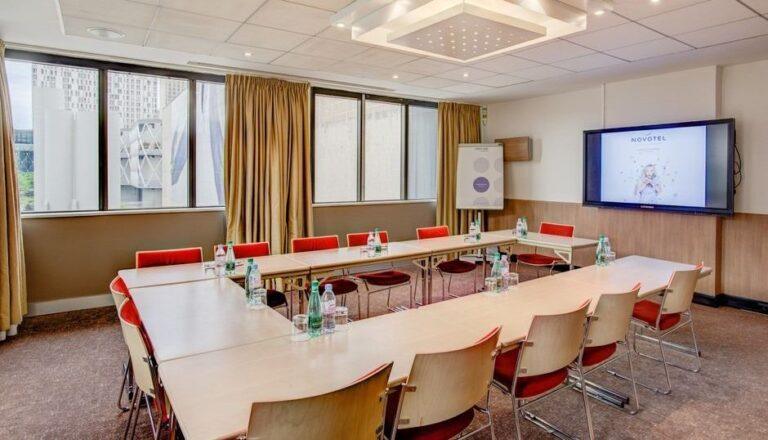 novotel-paris-centre-tour-eiffel-1lieu1salle-hotel-restaurant-evenements-salle.jpg