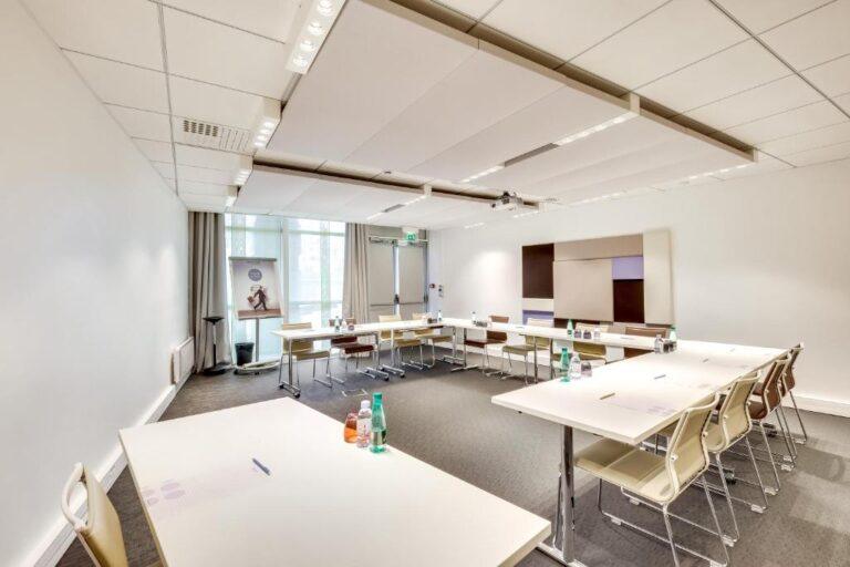 novotel-paris-sud-porte-de-charenton-1lieu1salle-convention.jpg