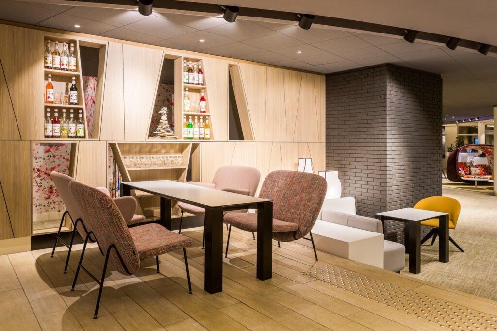 Gourmet Bar