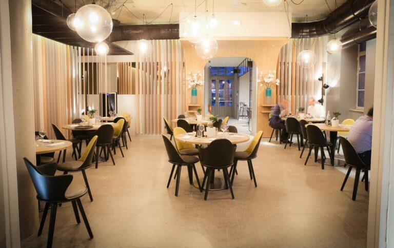 novotel-saint-brieuc-centre-gare-1lieu1salle-restaurant.jpg