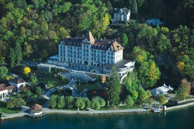 palace-de-menthon-annecy-1lieu1salle-hotel3.jpg