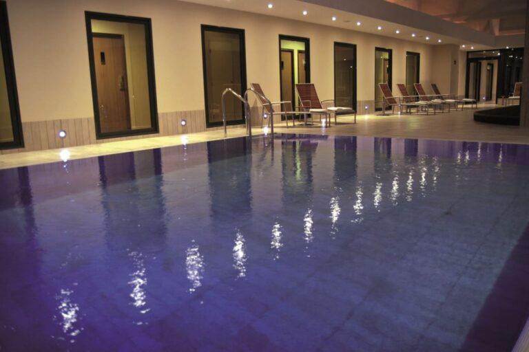 pasino-le-havre-1lieu1salle-piscine.jpg