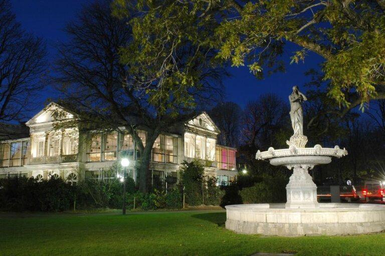 pavillon-gabriel-1lieu1salle-restaurant-hotel-jardin.jpg