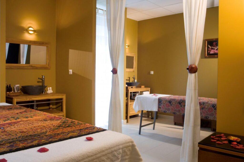 paxton-residence-hotel-et-Spa-1lieu1salle-chambre.jpg