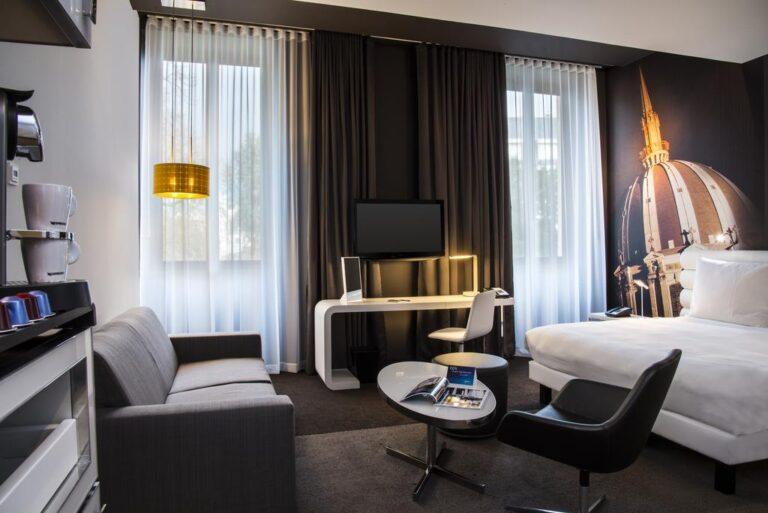 radisson-blu-nantes-1lieu1salle-hotel-restaurant-chambre.jpg