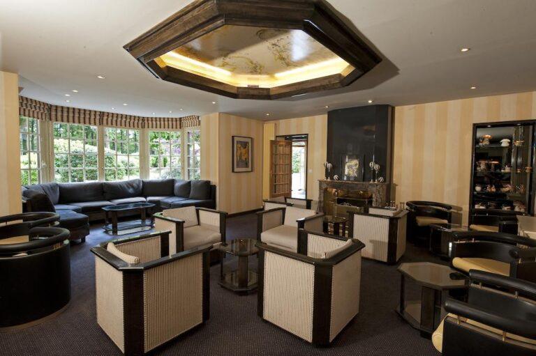 relais-du-silence-manoir-du-lys-1lieu1salle-hotel-restaurant-bar.jpg