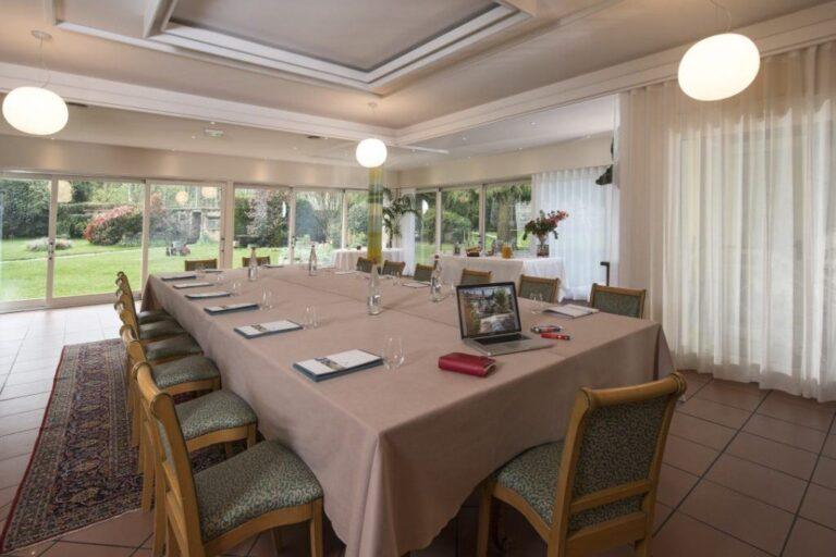 relais-du-silence-manoir-du-lys-1lieu1salle-hotel-restaurant-conference.jpg