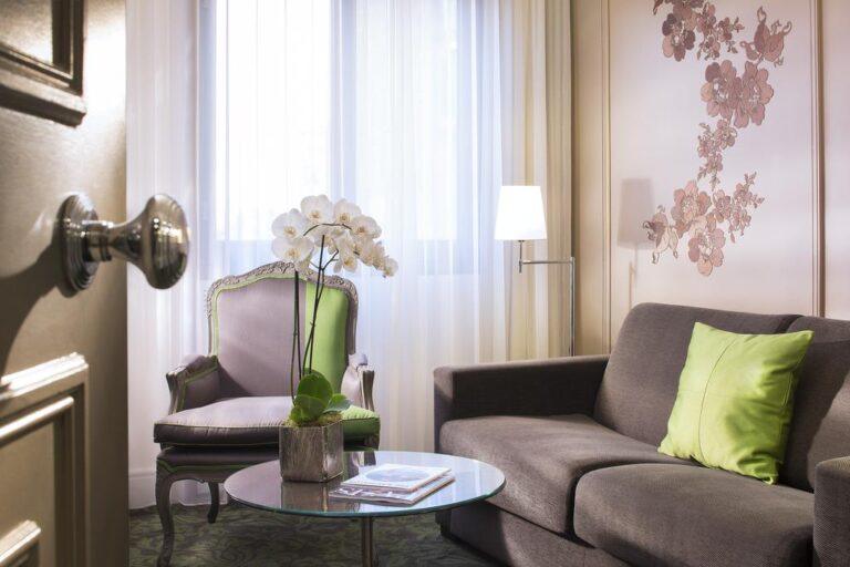 renaissance-le-parc-trocadero-1lieu1salle-chambre.jpg