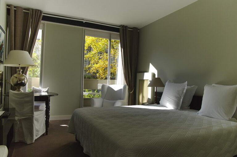 residence-de-france-1lieu1salle-hotel-restaurant-reunion-chambre.jpg