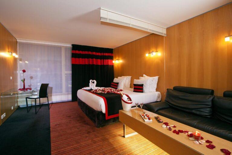residhome-suites-senart-1lieu1salle-conference.jpg