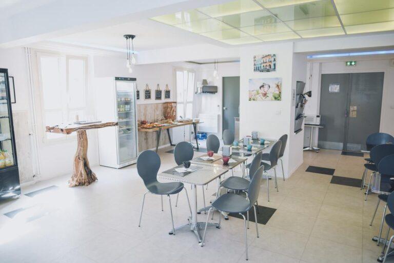 saint-jean-d-acre-1lieu1salle-restaurant.jpg