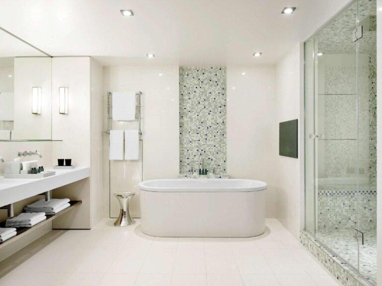 sofitel-paris-arc-de-triomphe-1lieu1salle-hotel-restaurant-salle-de-bain.jpg