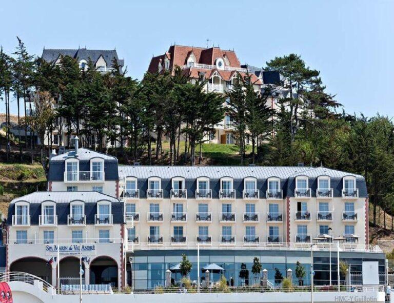 spa-marin-du-val-andre-thalasso-resort-1lieu1salle-batiment.jpg