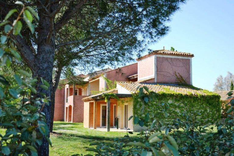 village-camarguais-1lieu1salle-7.jpg