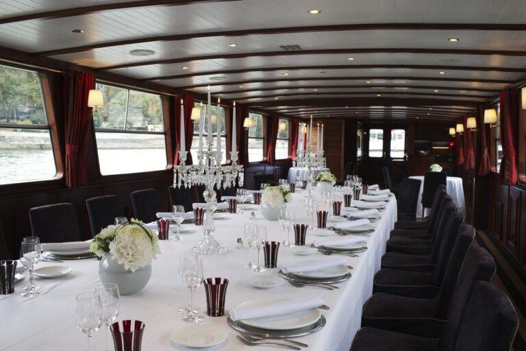 yachts-paris-1lieu1salle-yatchts-banquet.jpg