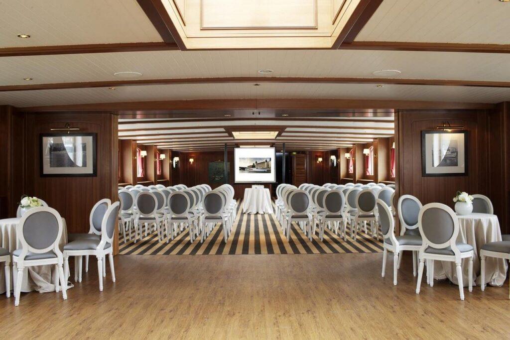yachts-paris-1lieu1salle-yatchts-conference.jpg