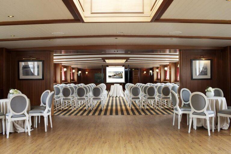 yachts-paris-1lieu1salle-yatchts-conference.jpg