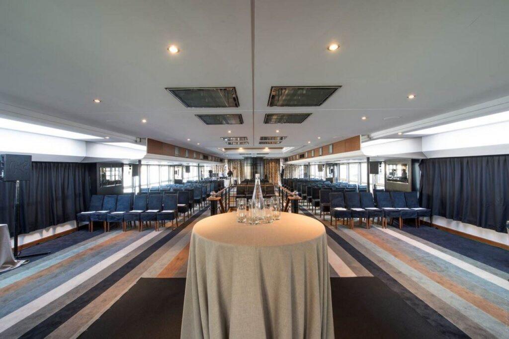 yachts-paris-1lieu1salle-yatchts-conferences.jpg
