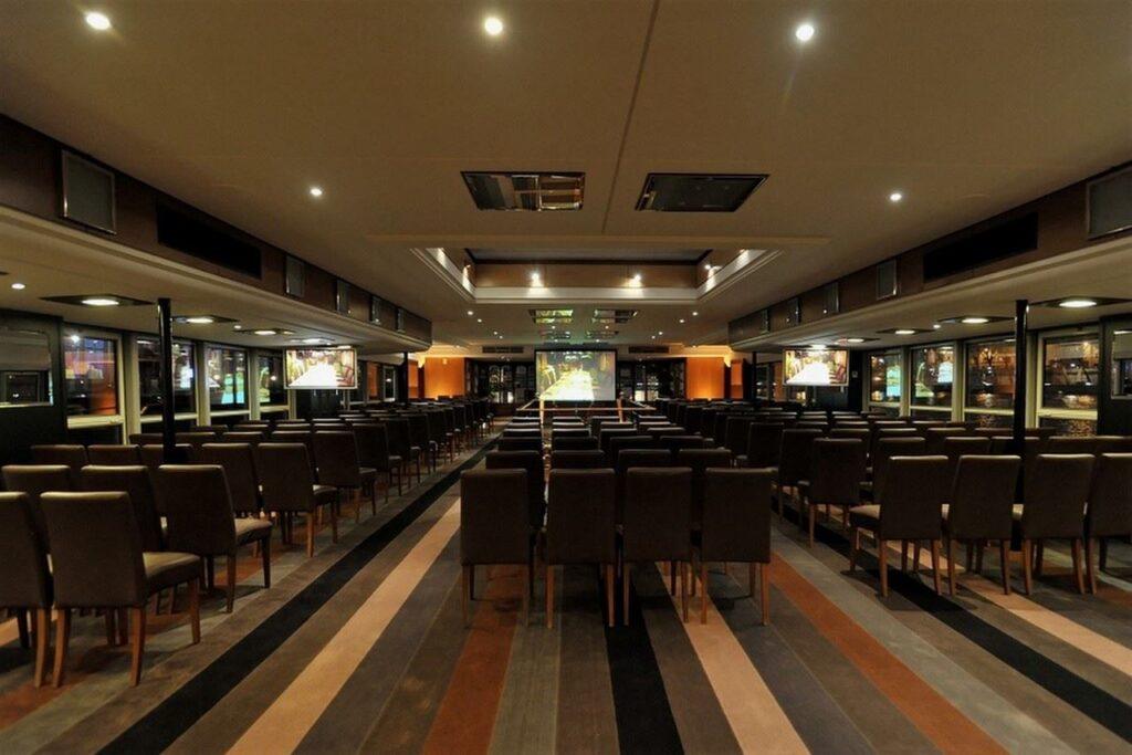 yachts-paris-1lieu1salle-yatchts-meeting.jpg